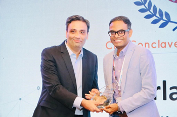 Amit Srivastava receives the Award at CIO Conclave & Awards 2020 in Mumbai, India