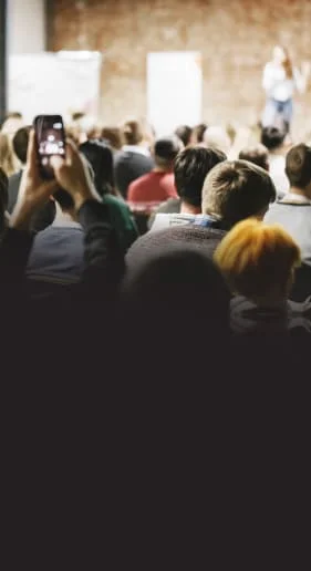 Global player in MICE industry harnesses centralized Global Service Desk to reduce tickets by 32%