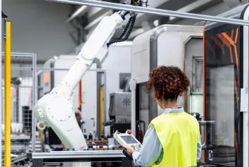 smart-manufacturing-transformative-connected-factory-solution-thumb.jpg