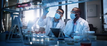 accelerating-drug-discovery-with-automation.jpg